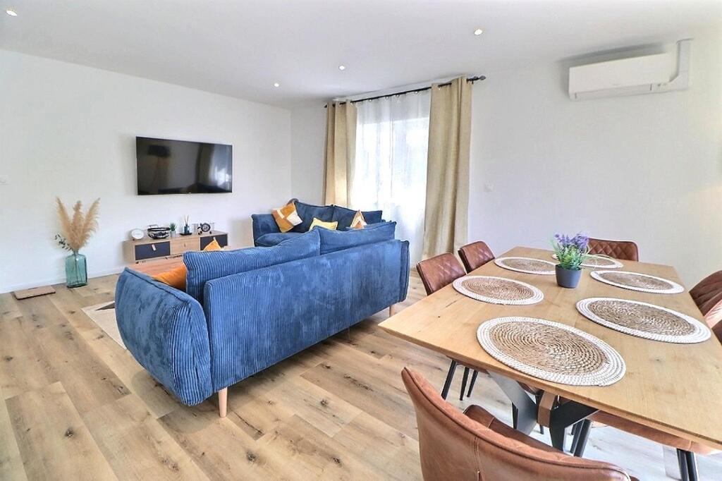 Appartement Alsace Neuf Garage, Parking Et Terrasse กอลมาร์ ภายนอก รูปภาพ