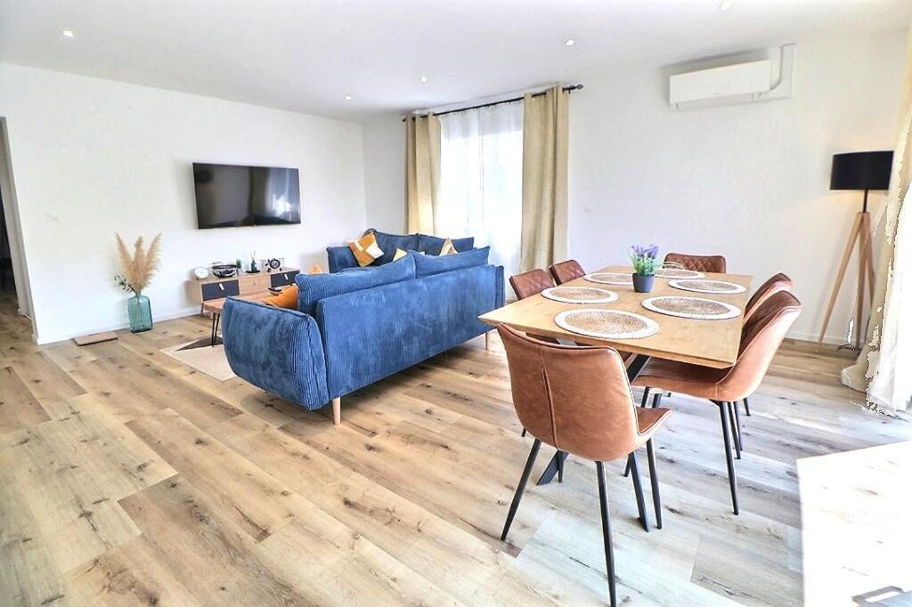 Appartement Alsace Neuf Garage, Parking Et Terrasse กอลมาร์ ภายนอก รูปภาพ