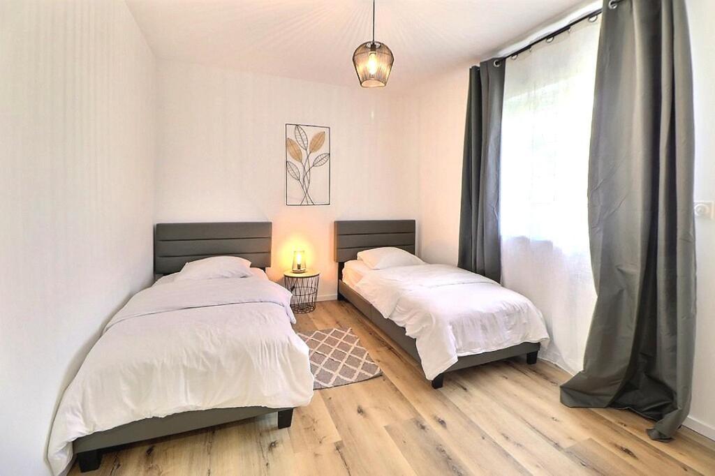 Appartement Alsace Neuf Garage, Parking Et Terrasse กอลมาร์ ภายนอก รูปภาพ
